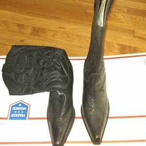 Black Cowboy boots size 10 1/2